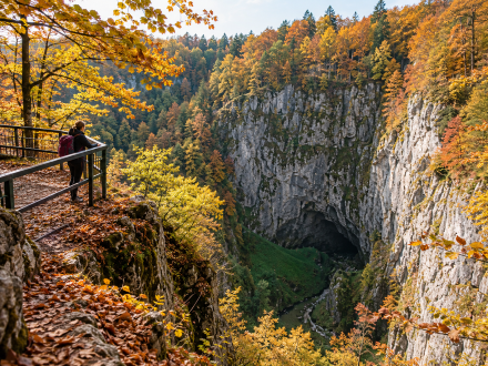 Podzimní turistika: co si obléct, sbalit a kam vyrazit